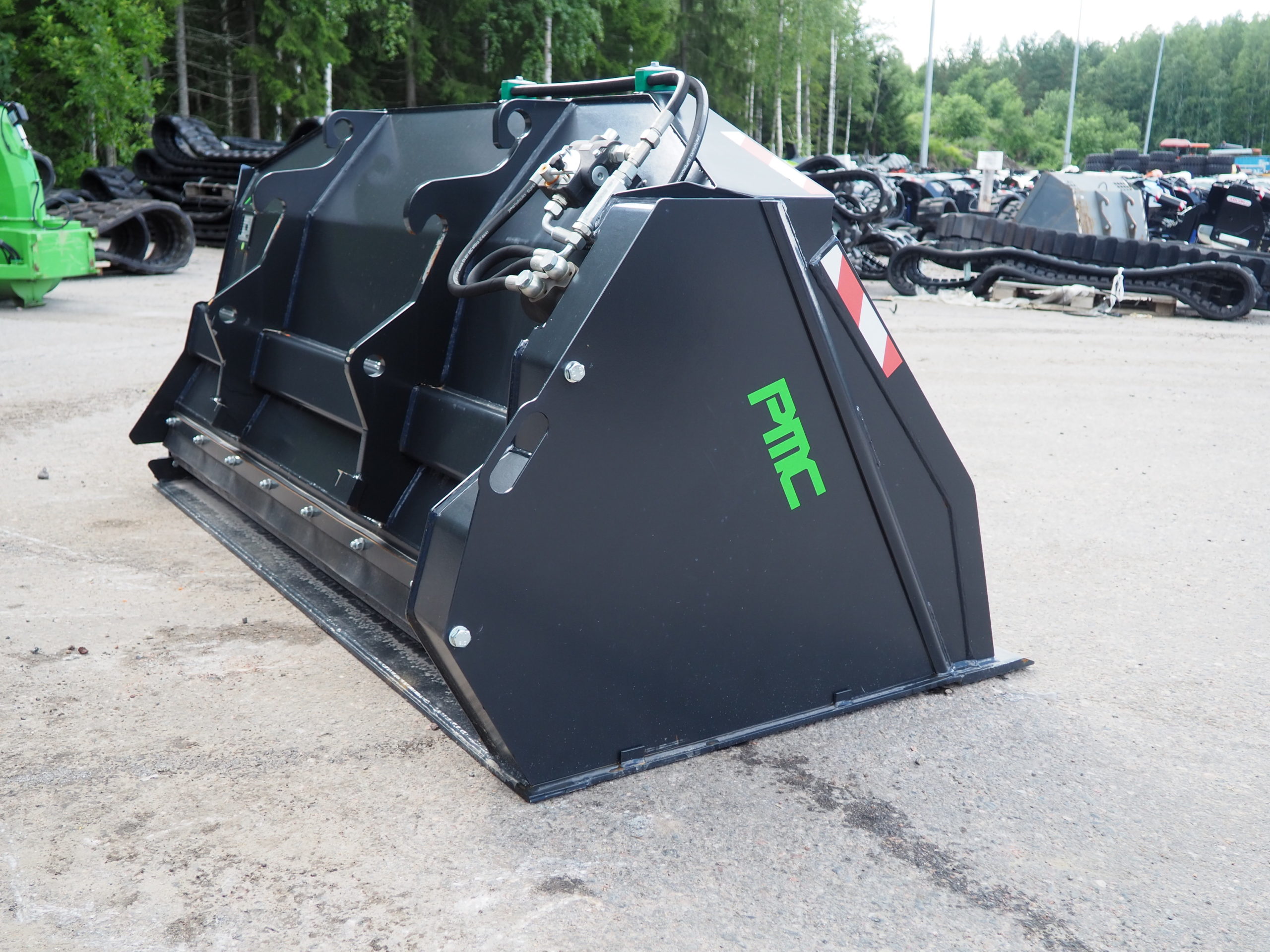 Hiekoituskauha 1 500 l