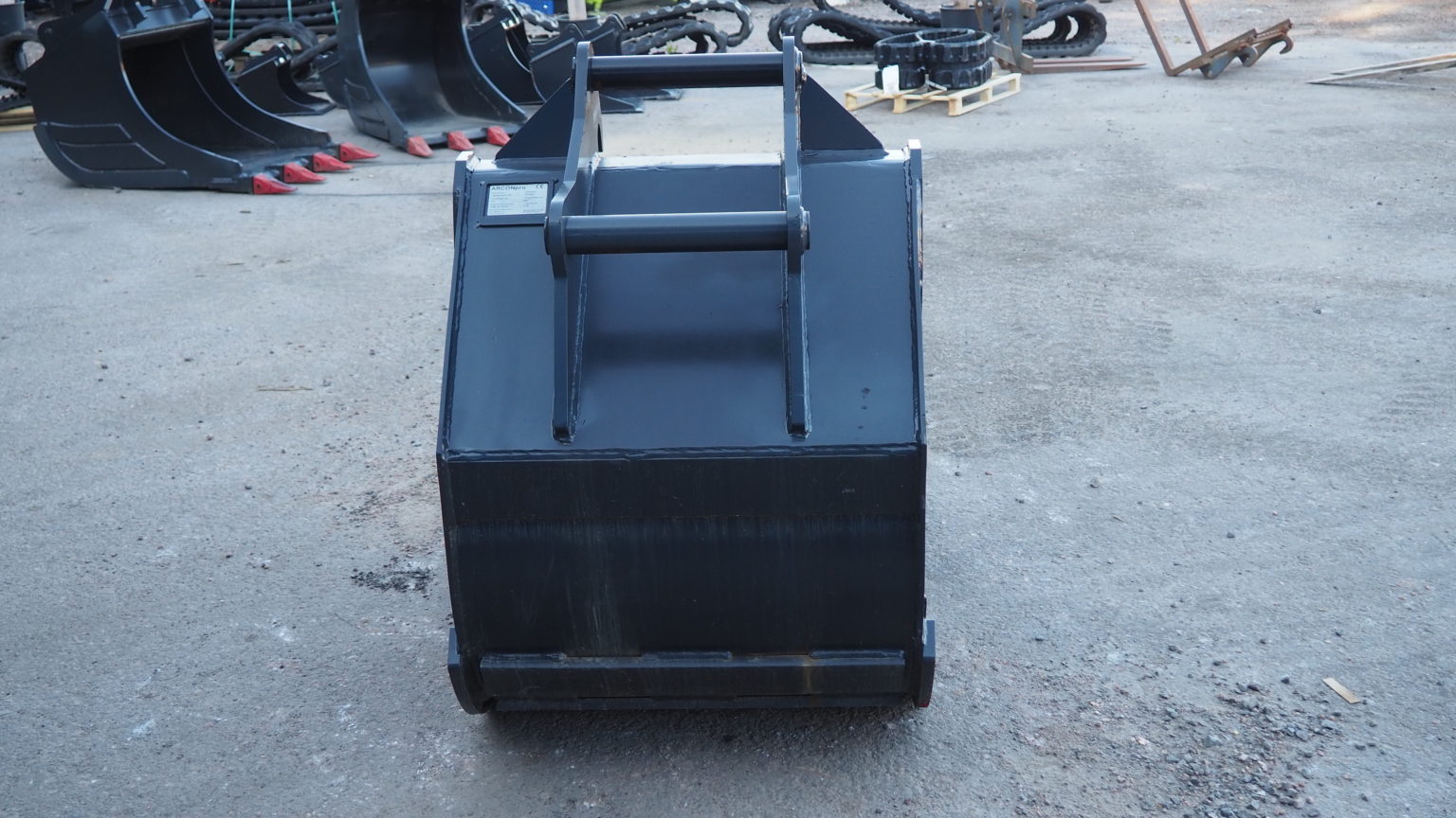 Kuokkakauha 850 l