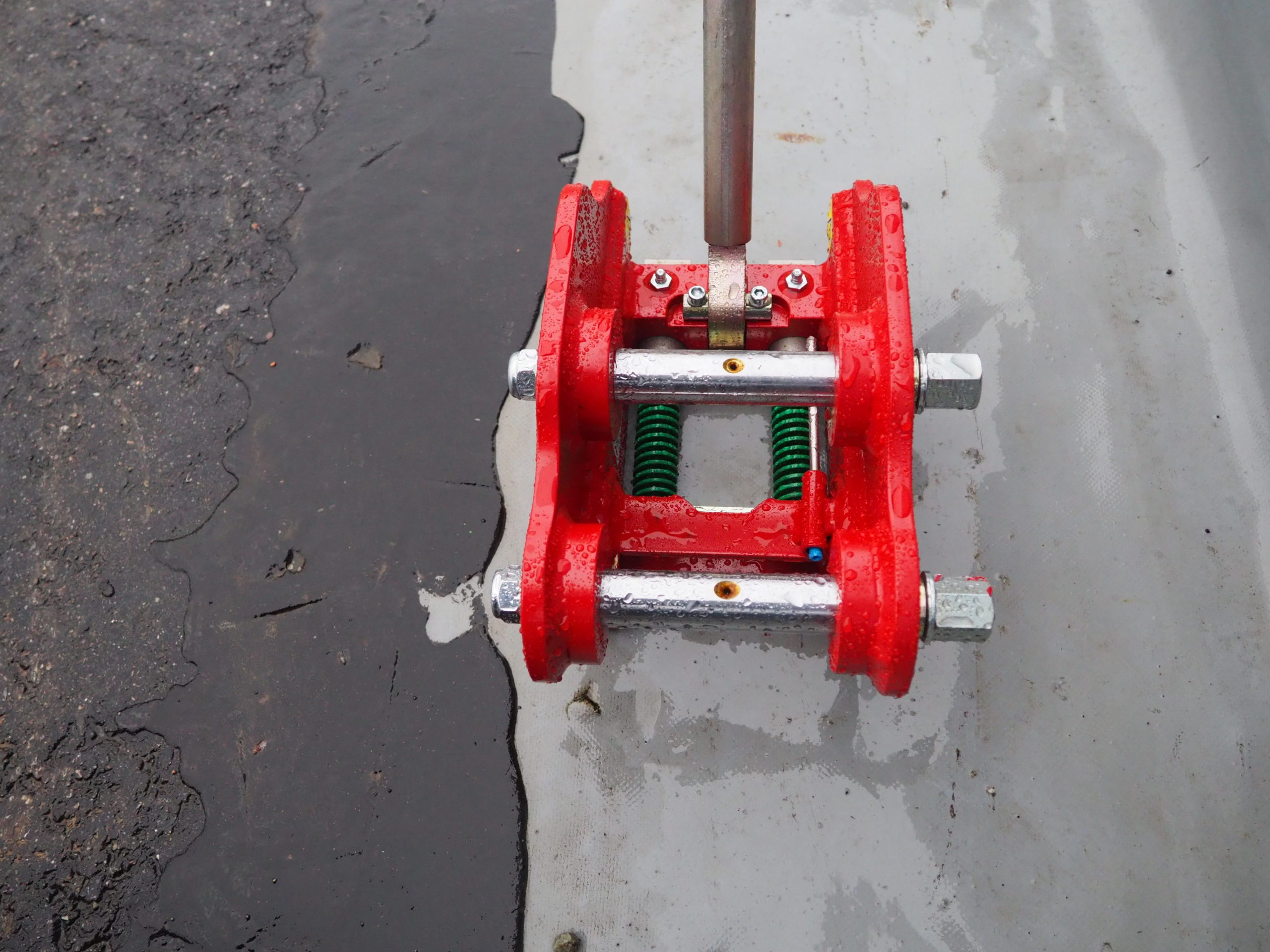 Mekaaninen pikakiinnike