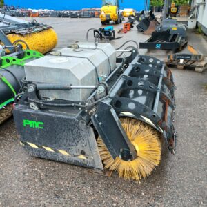 4.0 Kunnostettu 2000mm PMC kauhaharja vaihdettavalla Kramer sovitteella