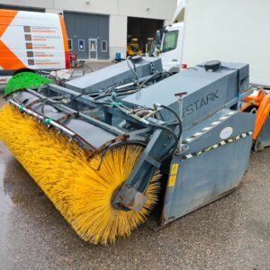 6.0 Kunnostettu 2500mm STARK kauhaharja Volvo 120