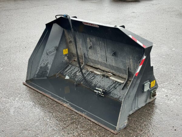 3.0.11 Käytetty Arcon Pro 1000L hiekotin kramer 380 kiinnikkeellä
