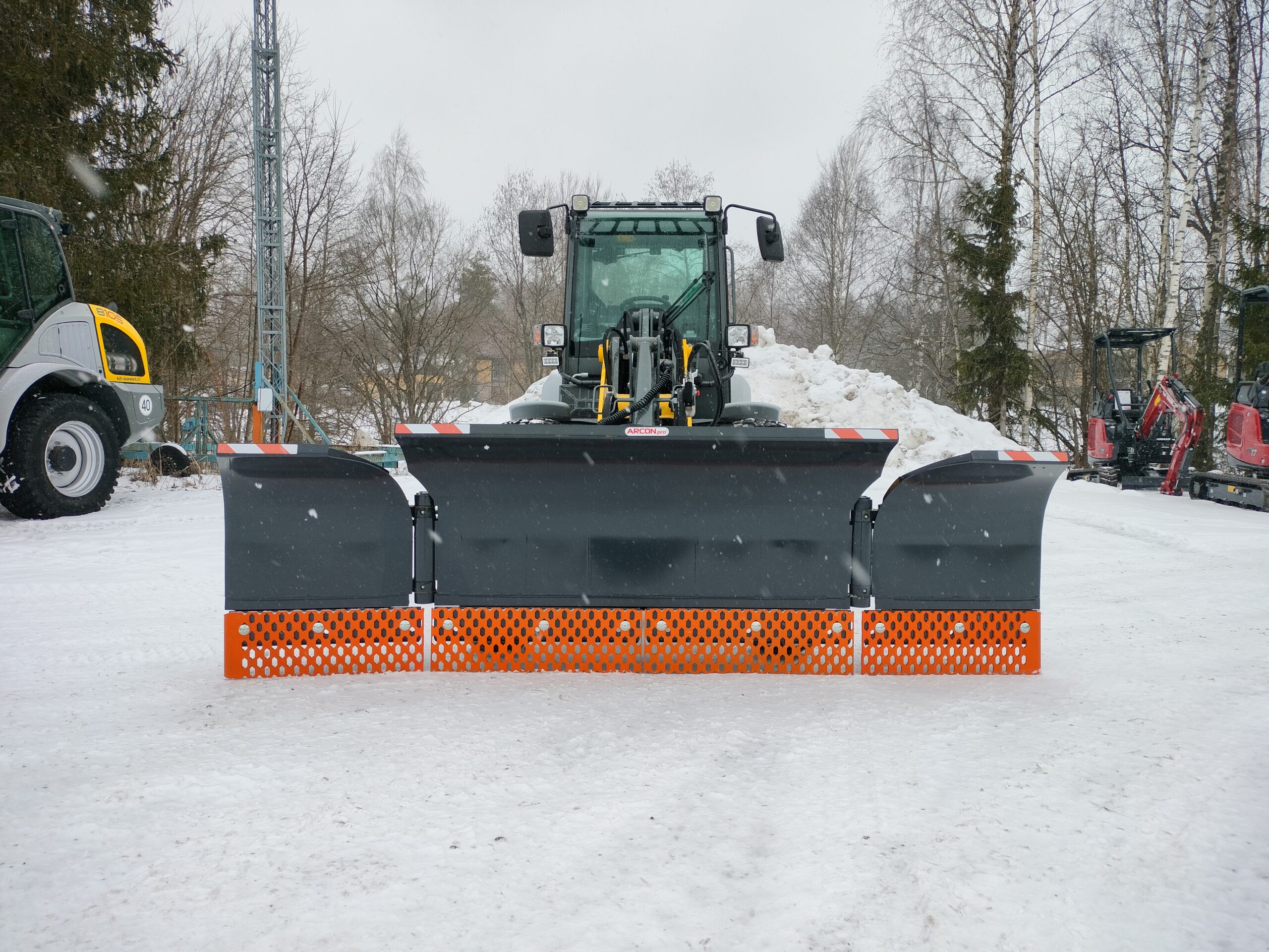 UPL1900_12