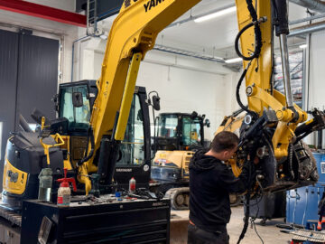 Jokainen vaihtokone käy läpi tarkistusprosessin ennen myyntiä.