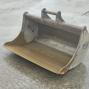 1.0.7 Käytetty luiskakauha S60 1600mm