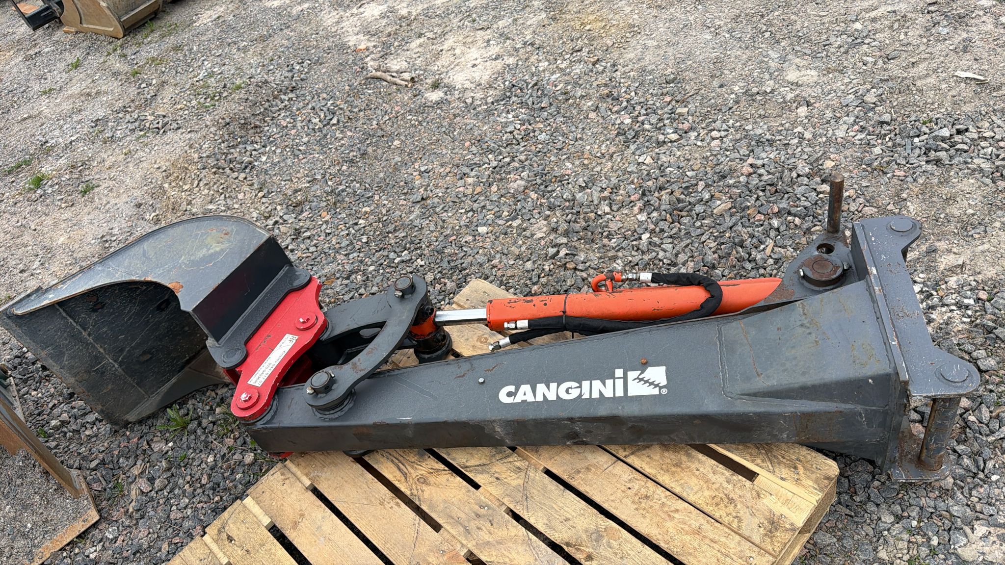 7.0.3 Lieto Käytetty Gangini Benne jatkopuomi 1500mm pikaliittimellä ja kauhalla