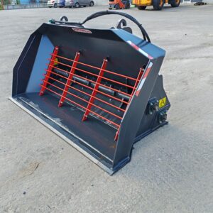 HIEKOITUSKAUHA 800L MURSKAIMELLA KRAMER 380
