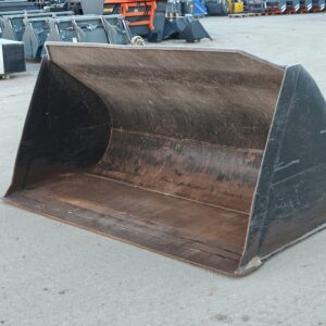 6.0.4 Käytetty Maakauha 2700mm Volvo 120